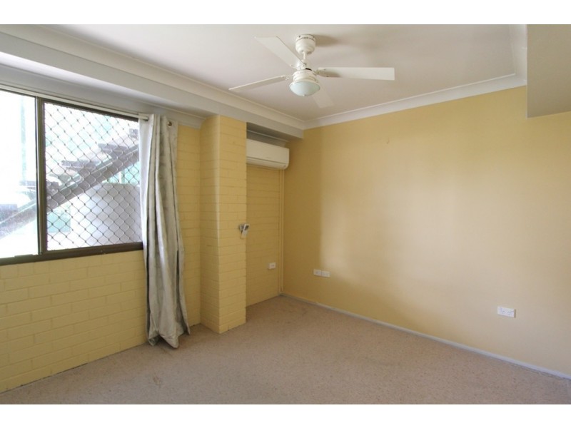 4 Buchholz Place, Emerald QLD 4720