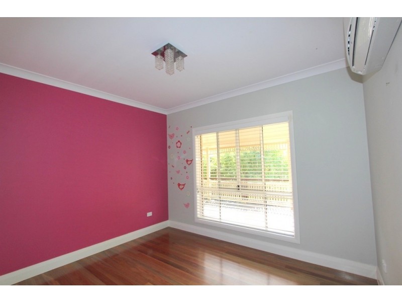 52 Kidd Street, Emerald QLD 4720