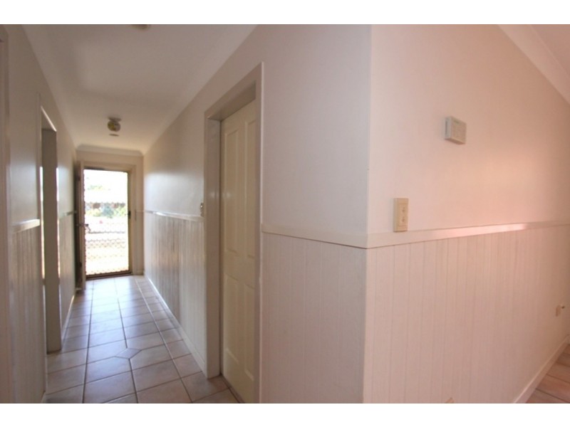 2B Statesman Drive, Emerald QLD 4720