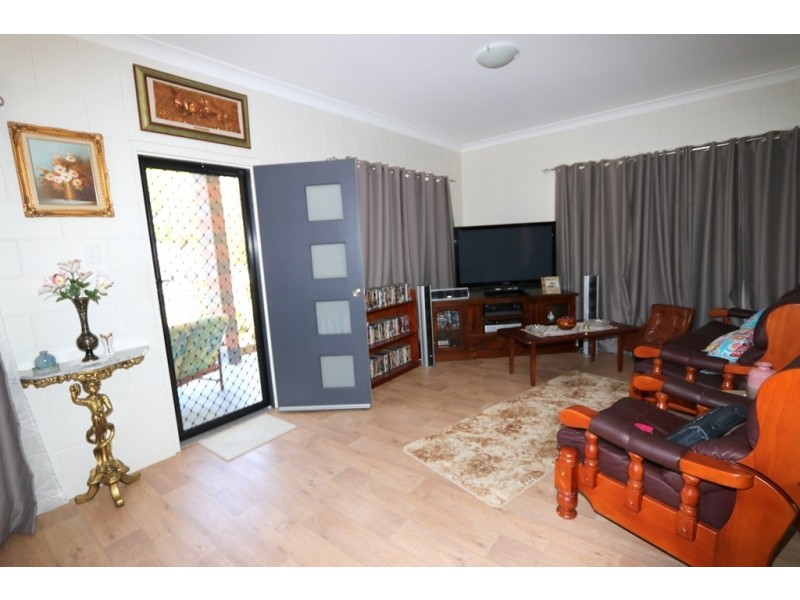 3 Roseanne Road, Emerald QLD 4720
