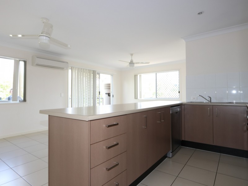 Unit 1/6 Sullivan Street, Emerald QLD 4720