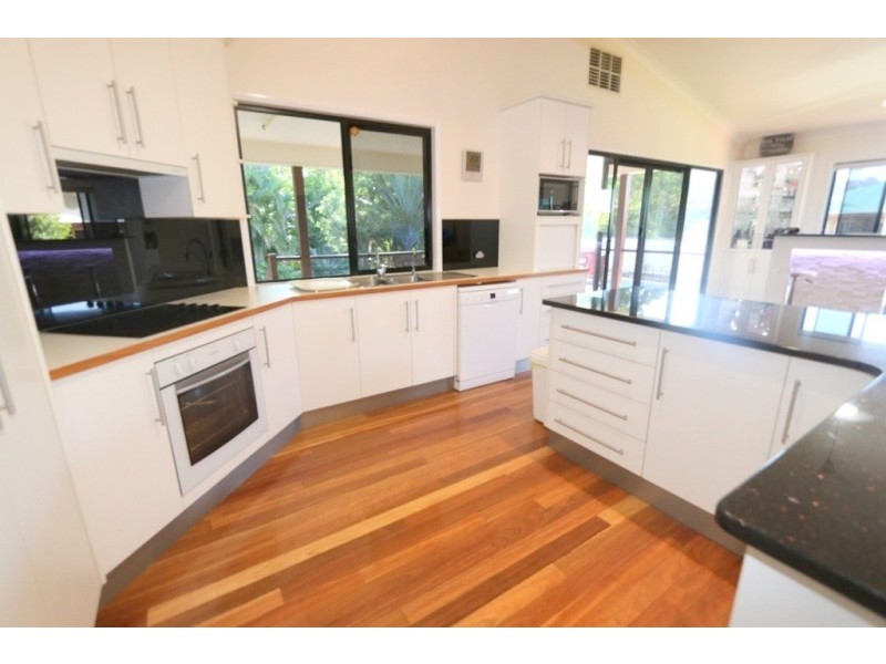 4A Crinum Crescent, Emerald QLD 4720
