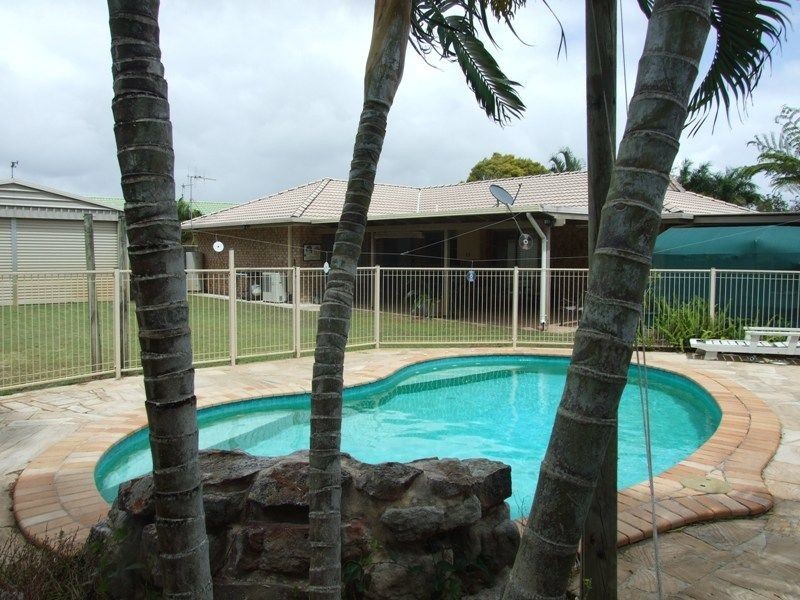 6 Rialto Court, Urangan QLD 4655