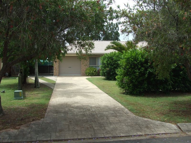6 Rialto Court, Urangan QLD 4655