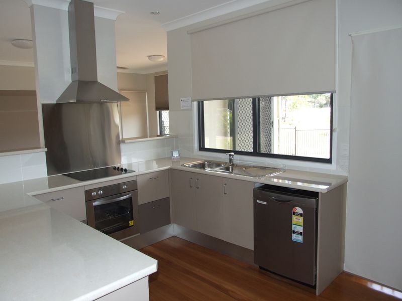 44 Honiton Street, Torquay QLD 4655