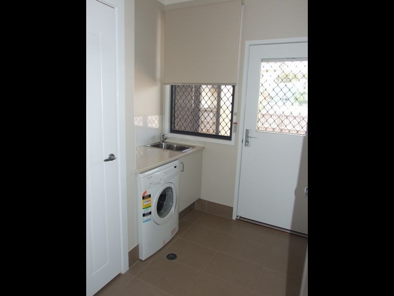 44 Honiton Street, Torquay QLD 4655