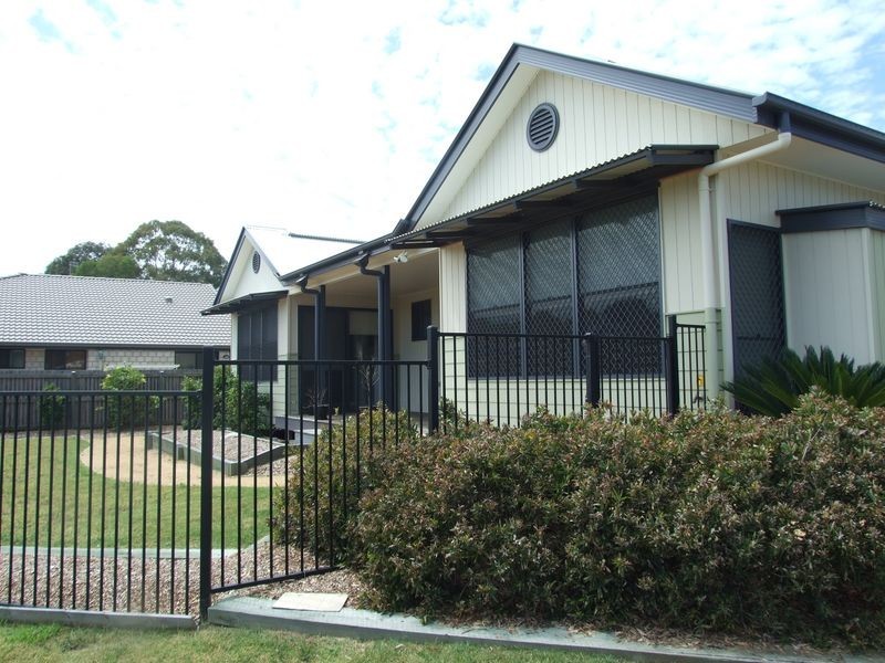 44 Honiton Street, Torquay QLD 4655
