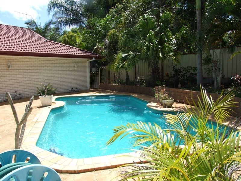 101 Castles Road, Hervey Bay QLD 4655