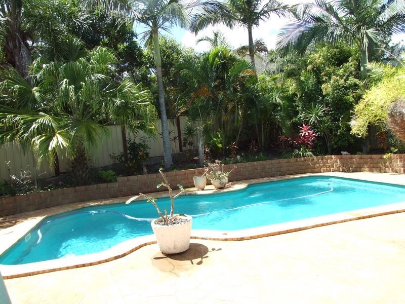 101 Castles Road, Hervey Bay QLD 4655