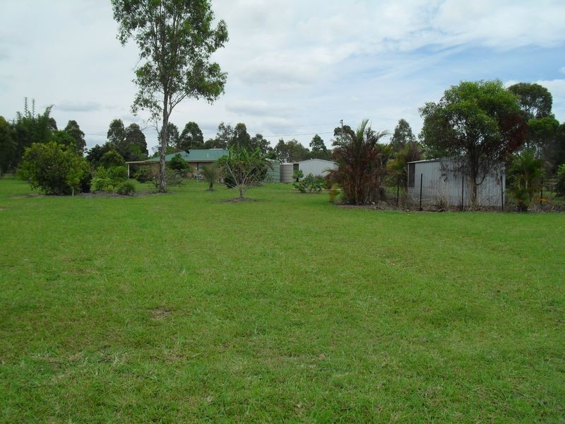 165 Parke Avenue, Booral QLD 4655