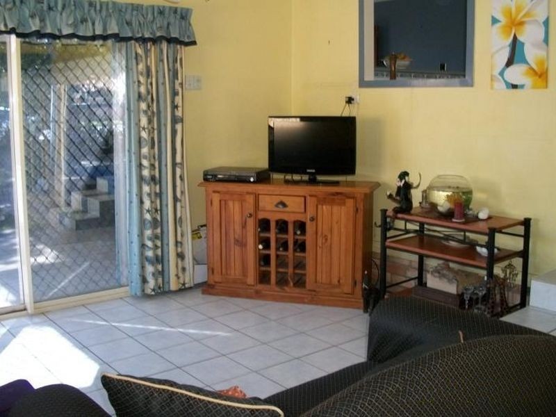 115 Truro Street, Torquay QLD 4655