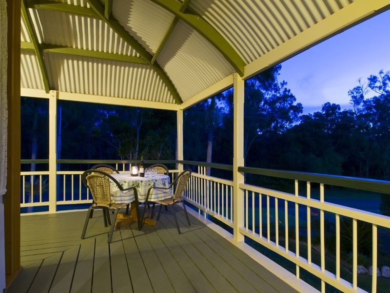 16 Spence Street, Point Vernon QLD 4655