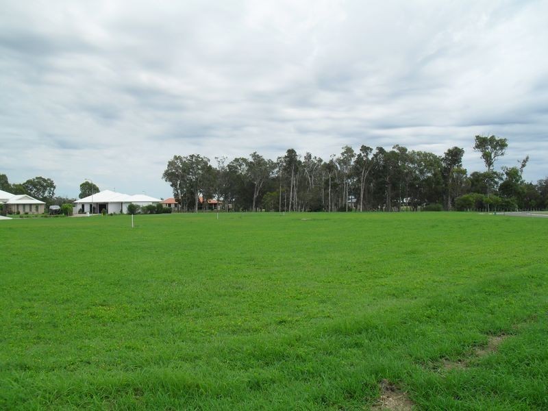 24 Barramundi Drive, Burrum Heads QLD 4659