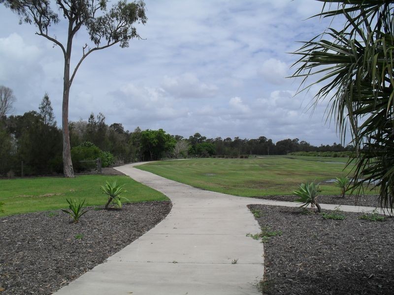 24 Barramundi Drive, Burrum Heads QLD 4659