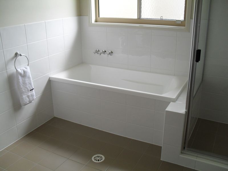 1 Peat Court, Wondunna QLD 4655