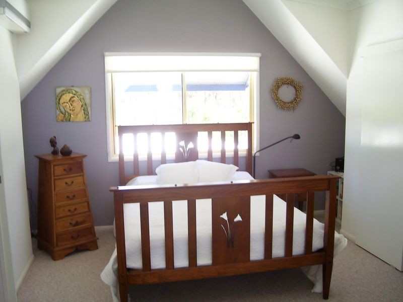 15 Lakeside Drive, Burrum Heads QLD 4659