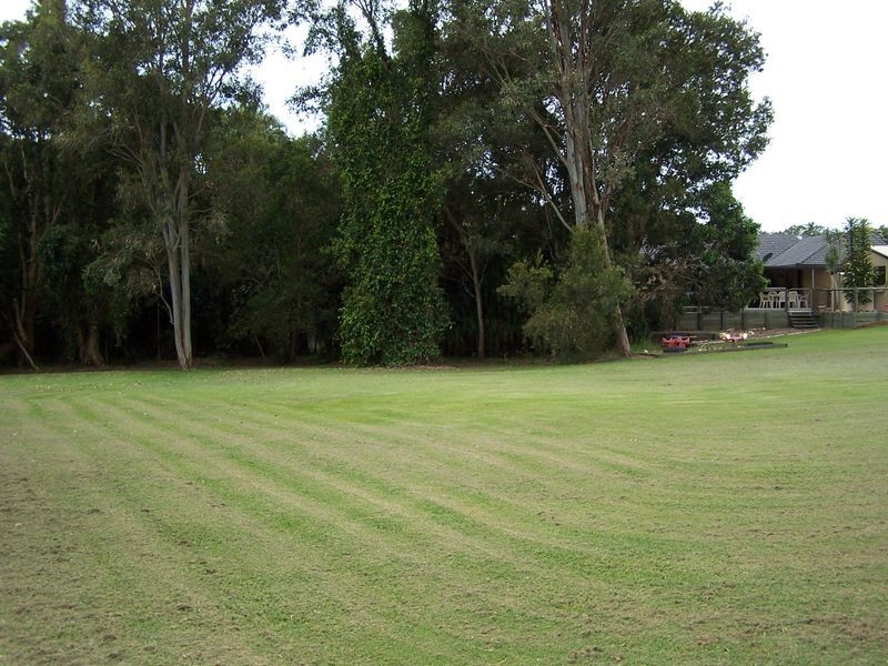 2 Chiquita Court, Booral QLD 4655