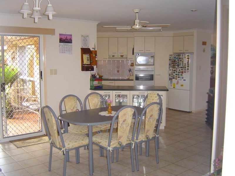 55 Bowerbird Avenue, Eli Waters QLD 4655