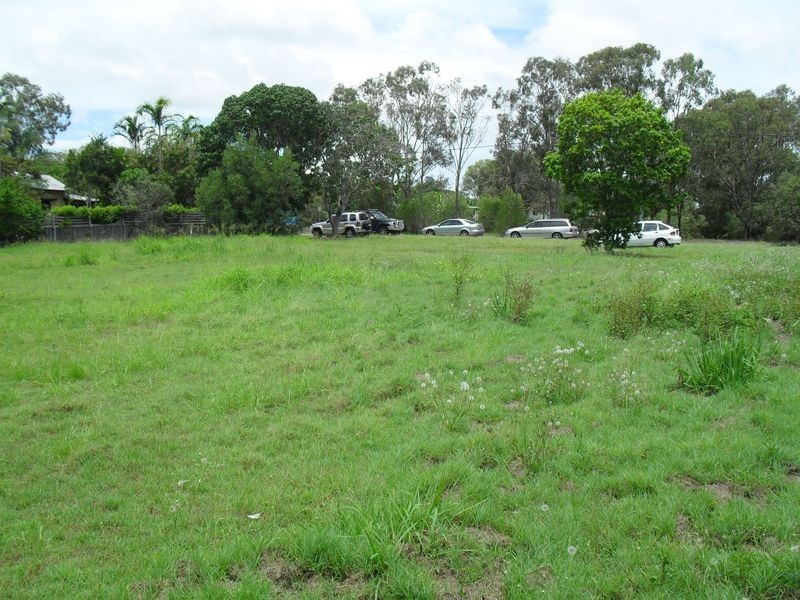 40-42 Totness Street, Torquay QLD 4655
