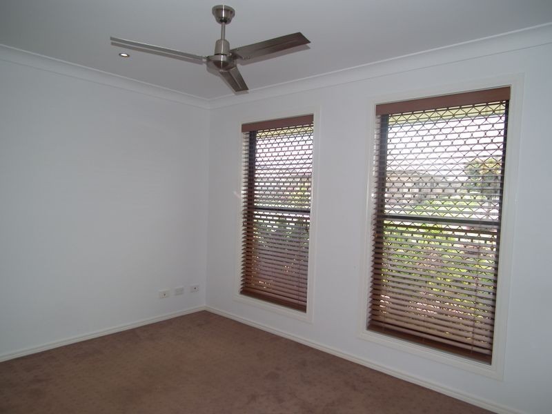 17 Bay Breeze Close, Wondunna QLD 4655