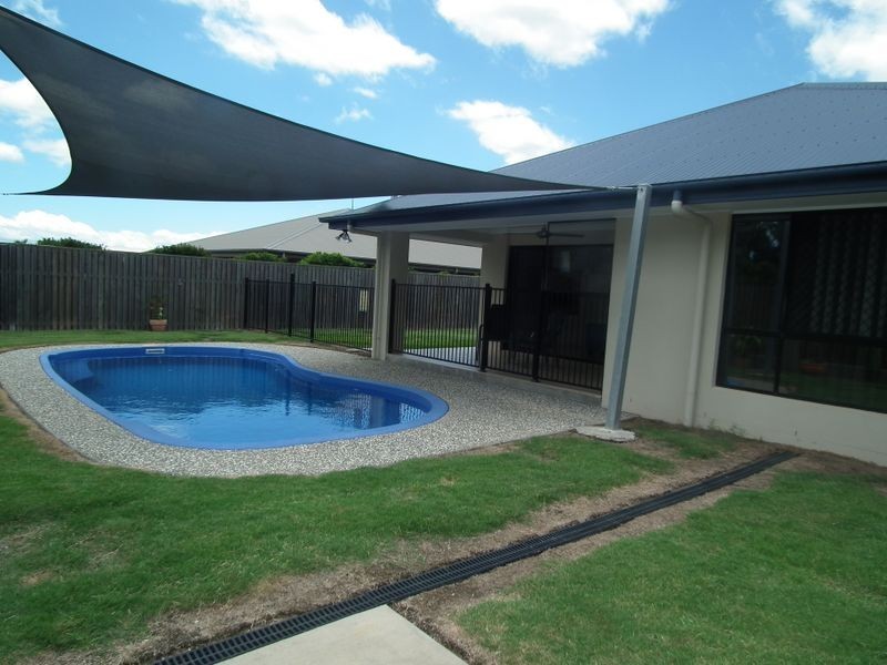 17 Bay Breeze Close, Wondunna QLD 4655