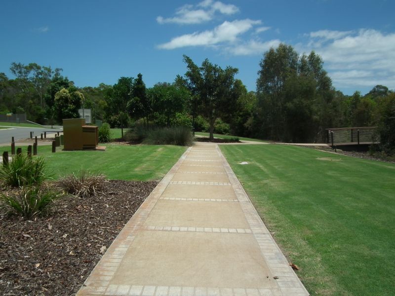 17 Bay Breeze Close, Wondunna QLD 4655