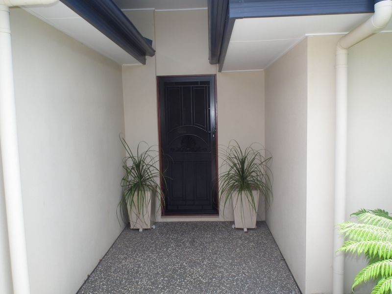 17 Bay Breeze Close, Wondunna QLD 4655