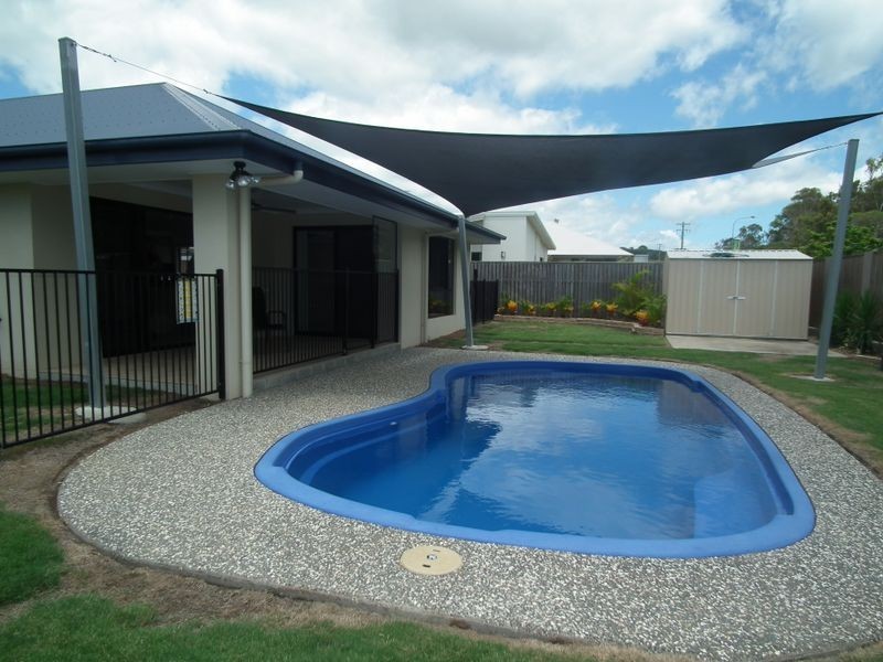 17 Bay Breeze Close, Wondunna QLD 4655