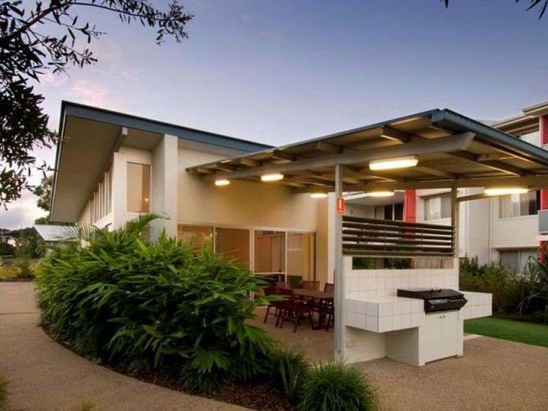 31/68 Pulgul Street, Urangan QLD 4655