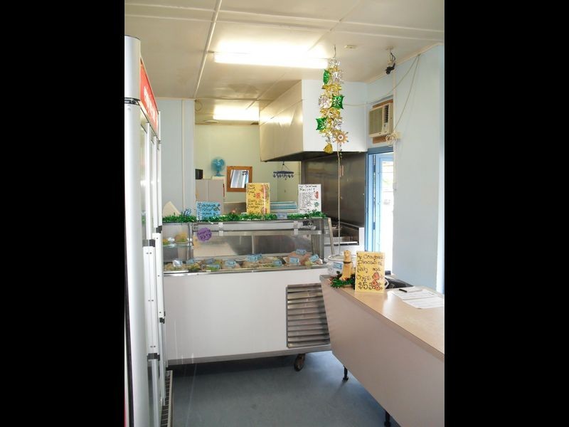 575 Charlton Esplanade, Urangan QLD 4655