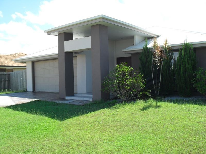 18 Cromdale Circuit, Kawungan QLD 4655