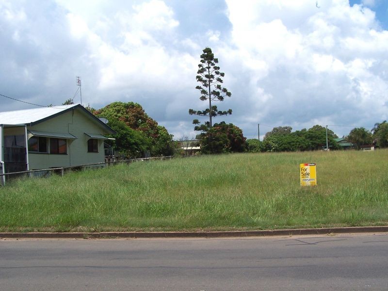 200 Esplanade, Pialba QLD 4655