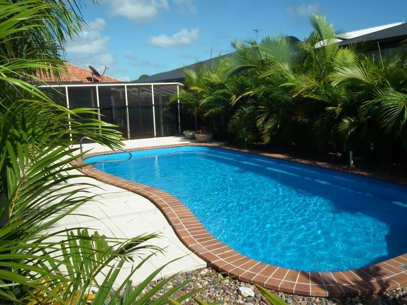 3 Oriole Court, Eli Waters QLD 4655
