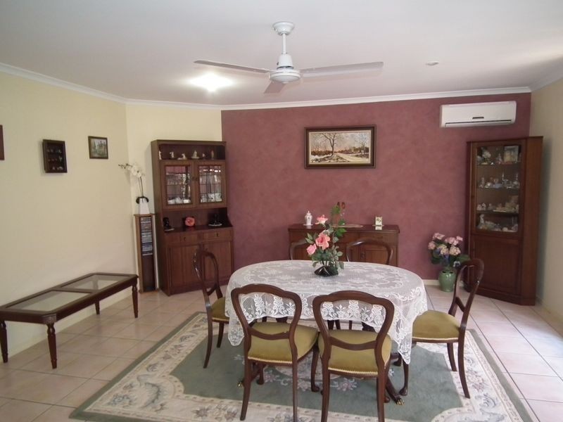 3 Oriole Court, Eli Waters QLD 4655
