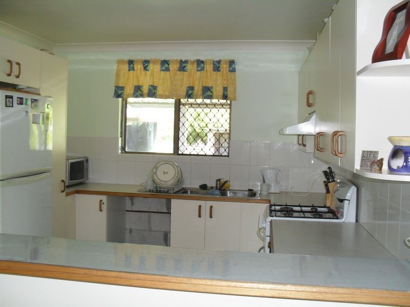 14 Mylne Court, Torquay QLD 4655
