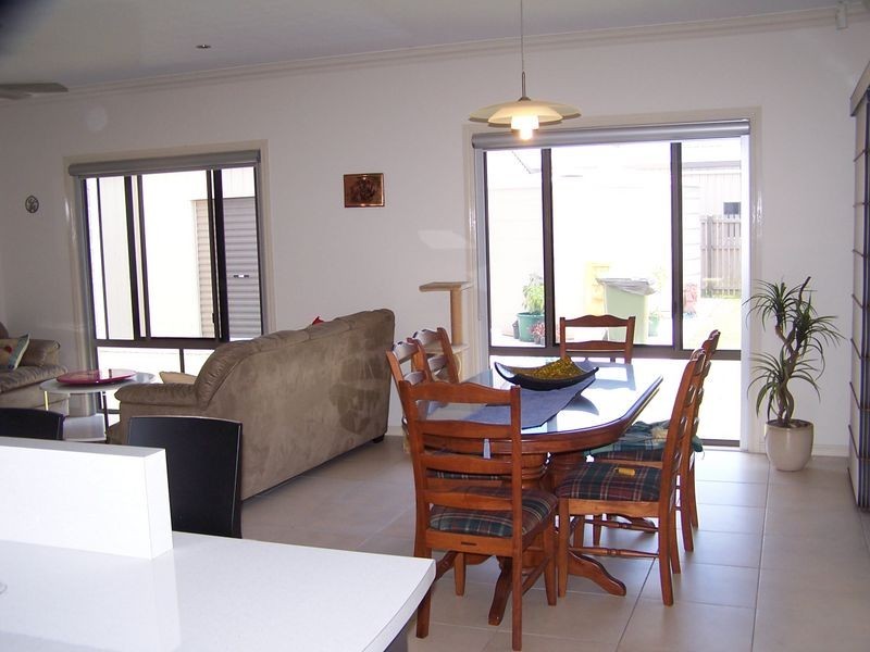 196 Gilston Road, Wondunna QLD 4655