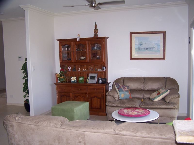196 Gilston Road, Wondunna QLD 4655