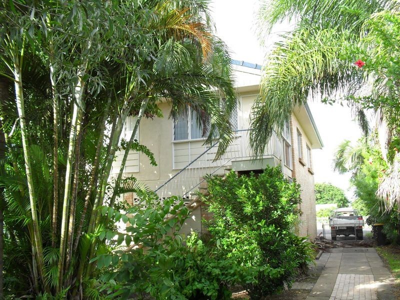 137 Long Street, Point Vernon QLD 4655