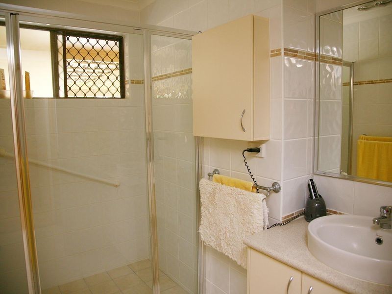 7 Oxley Court, Granville QLD 4650