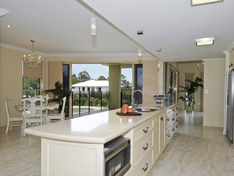 13 Conservation Drive, Urraween QLD 4655