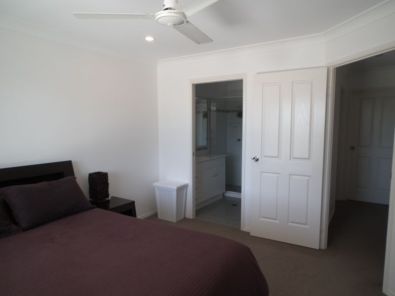 1/85 Ibis Boulevard, Eli Waters QLD 4655