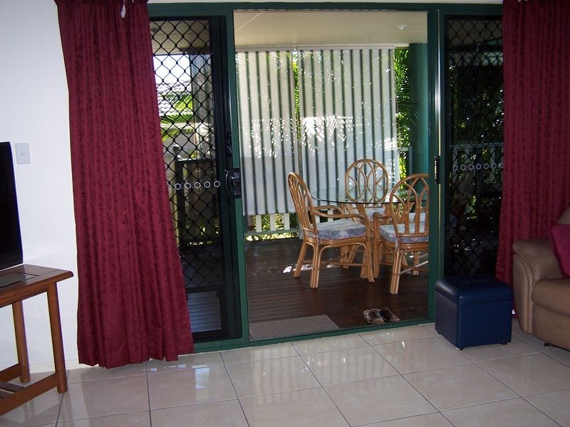 9 Whipbird Court, Urangan QLD 4655