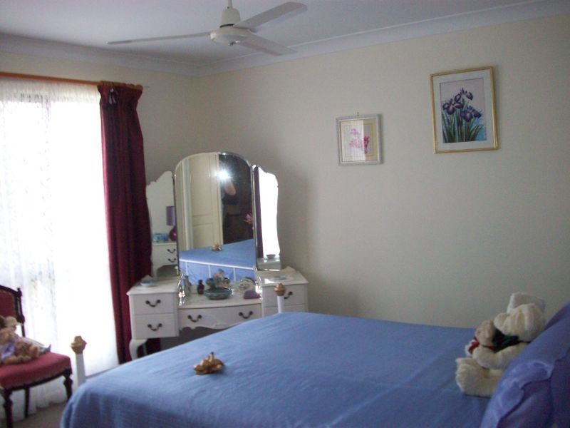 9 Whipbird Court, Urangan QLD 4655