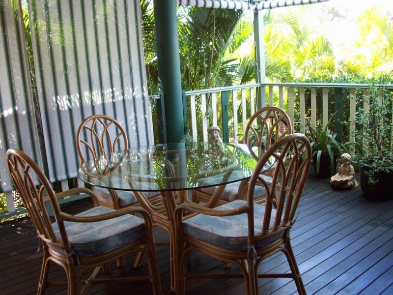 9 Whipbird Court, Urangan QLD 4655