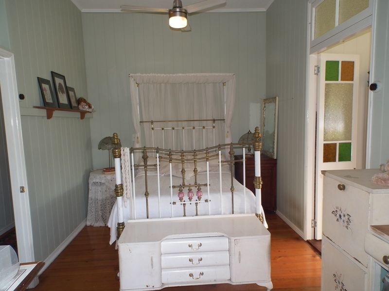 12 Park Street, Maryborough QLD 4650