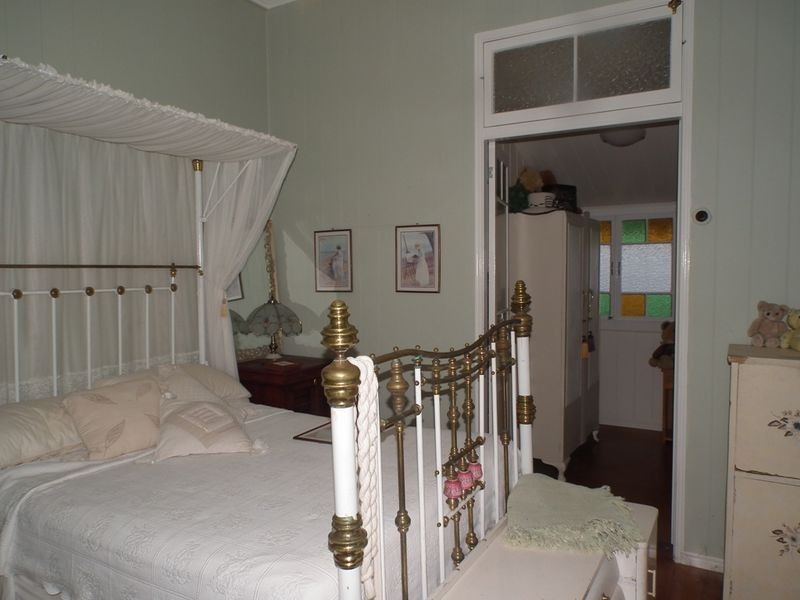 12 Park Street, Maryborough QLD 4650