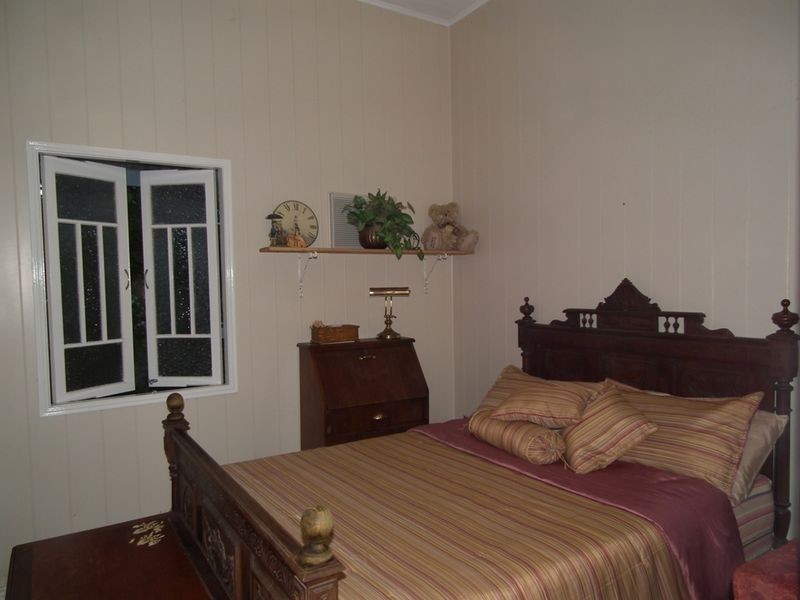 12 Park Street, Maryborough QLD 4650