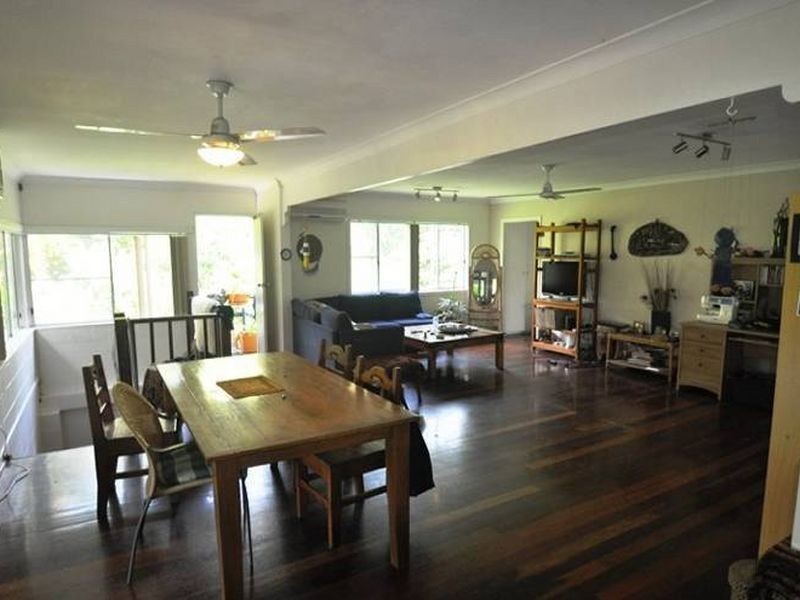 31 Tavistock Street, Torquay QLD 4655