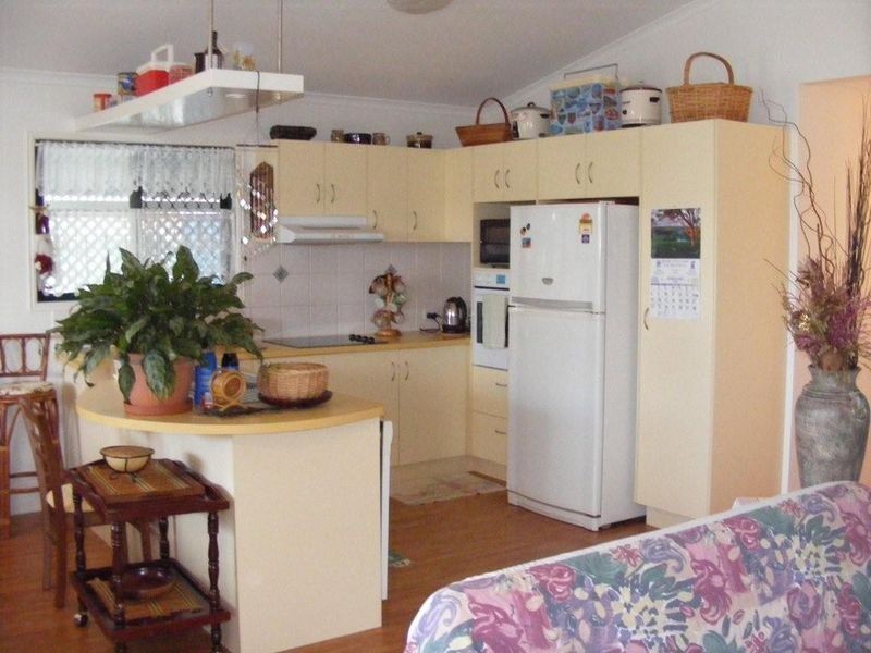 240 Wave Avenue, Urraween QLD 4655