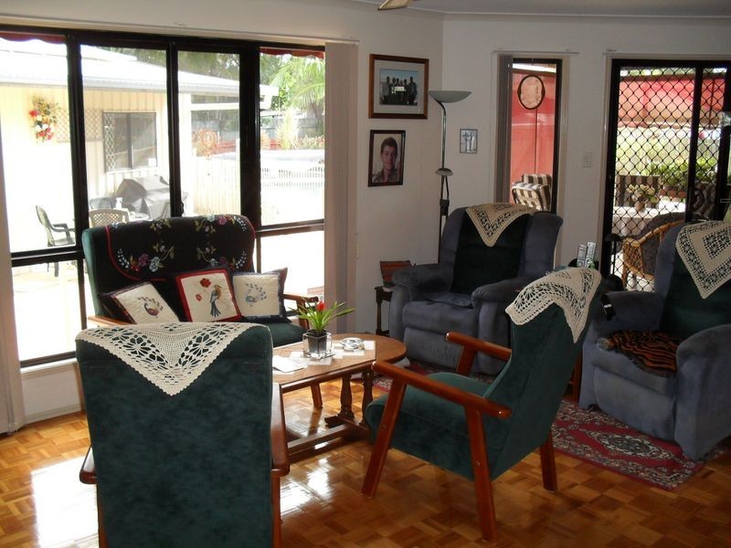 8 Shoreline Court, Urangan QLD 4655